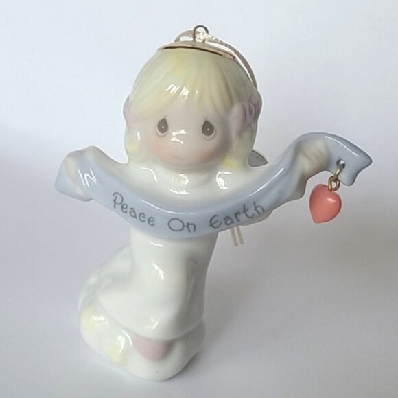 Vintage Precious Moments Christmas Angel Collectible Porcelain Figurine Ornament - Picture 1 of 7